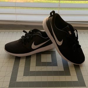 Nike golf shoes